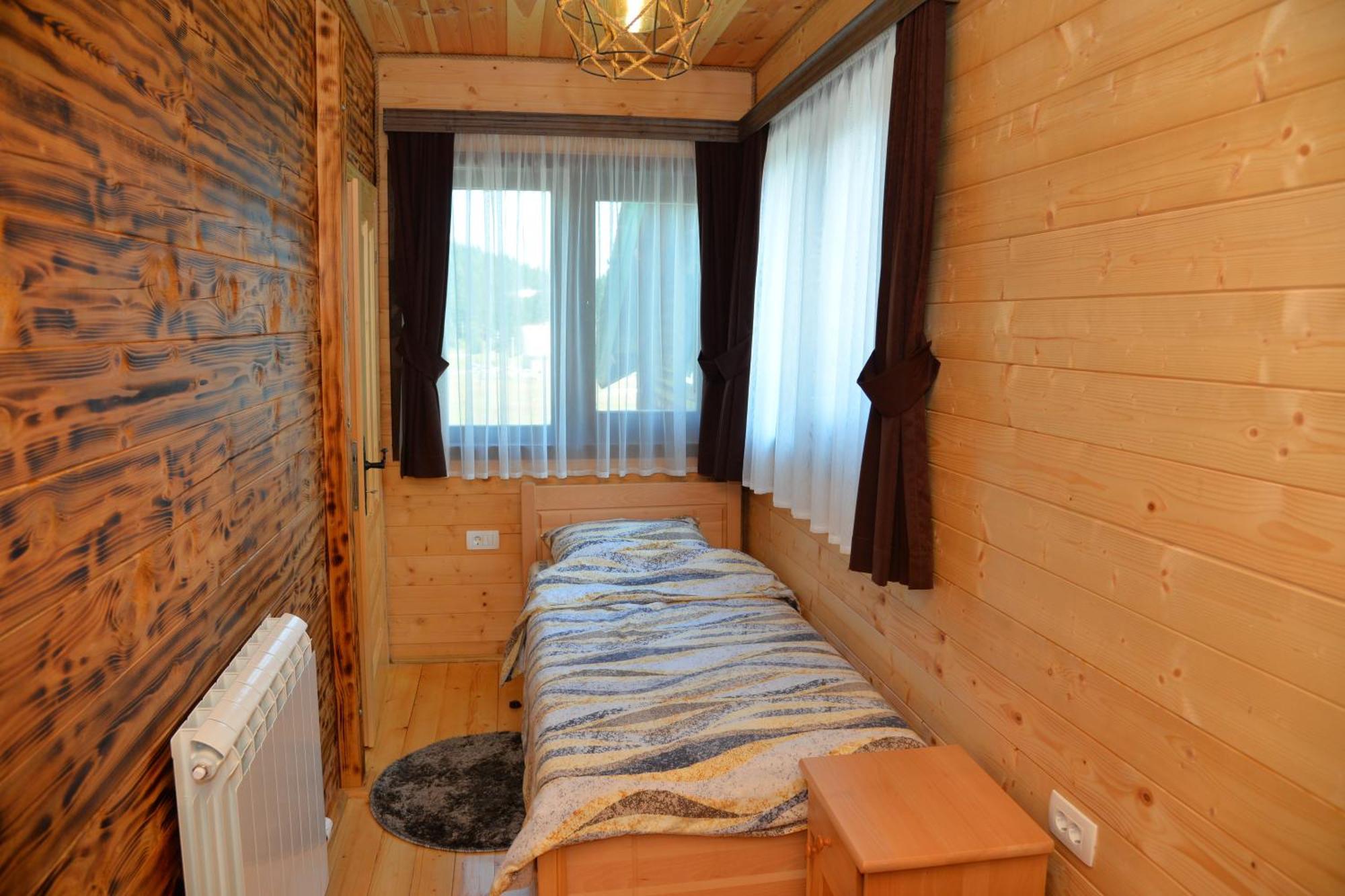 Zagrad Homes In Жабляк