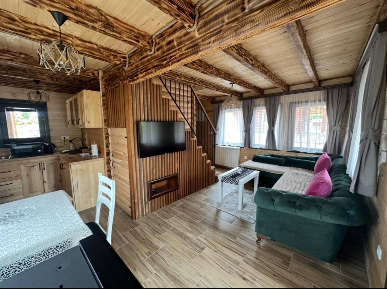 Zagrad Homes In *