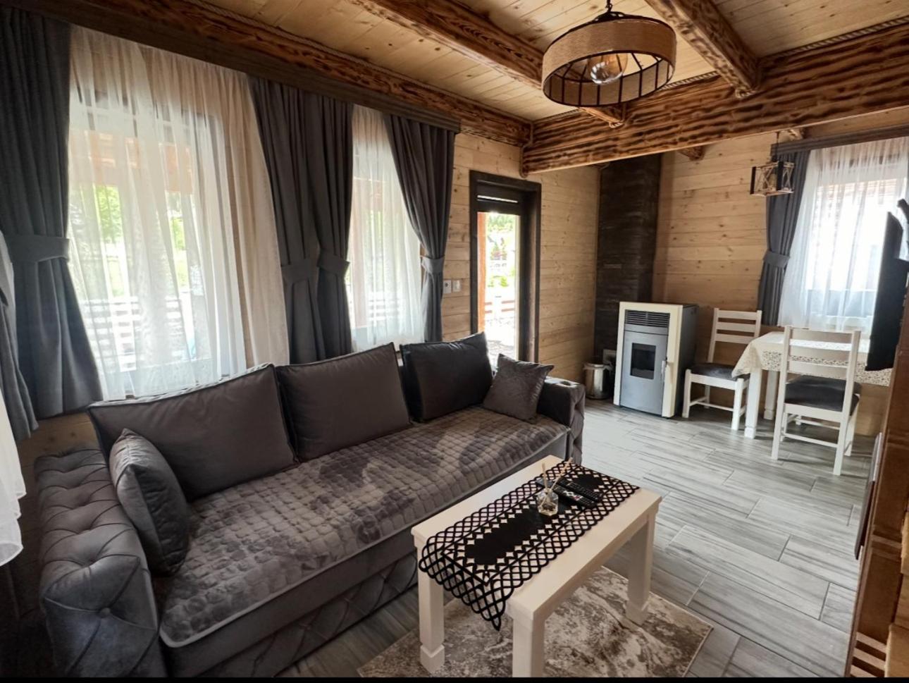 Zagrad Homes In Casa vacanze *