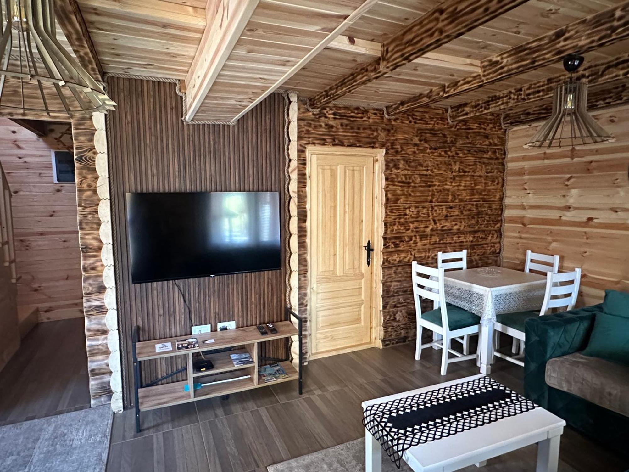 Zagrad Homes In